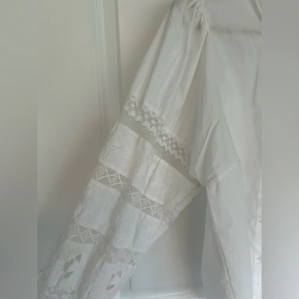 Anthropologie Love The Label Puff-Sleeved Lace Buttondown - Picture 7 of 15
